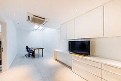Laurel Wood Avenue (D10), Condominium #587680961